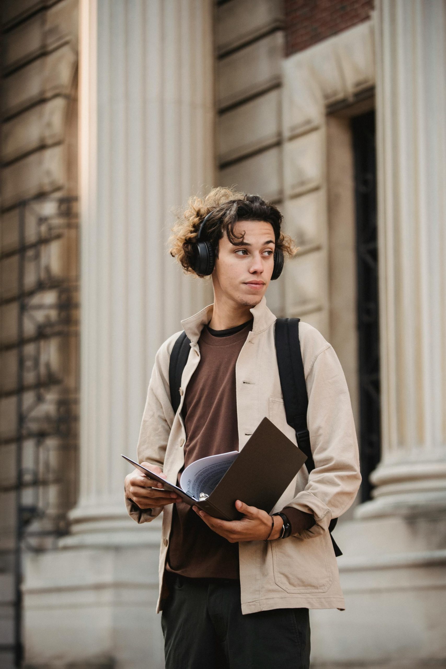 pexels-armin-rimoldi-5555113