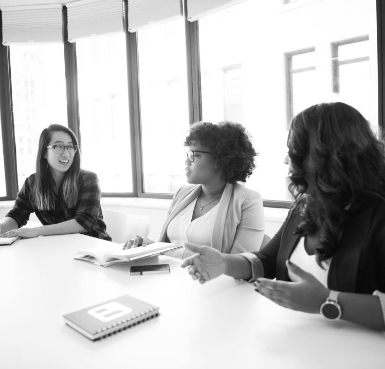 pexels-divinetechygirl-1181621